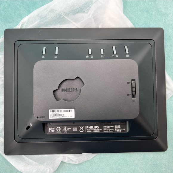 Philips Photo Frame - Picture 5 of 10